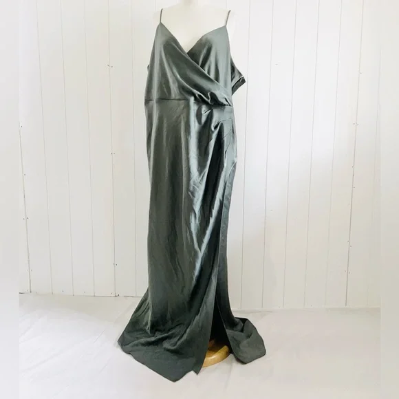anthropologie green bridesmaid dresses Anthropologie green bridesmaid dress by Anthropologie